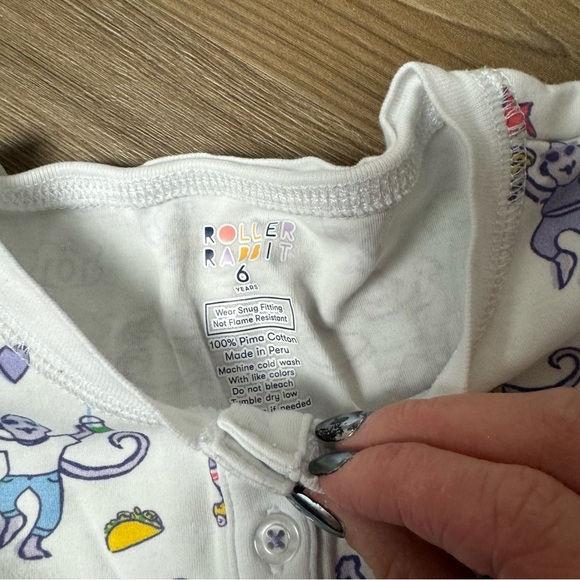Roller Rabbit Monkey Pajama Top - Picture 4 of 4